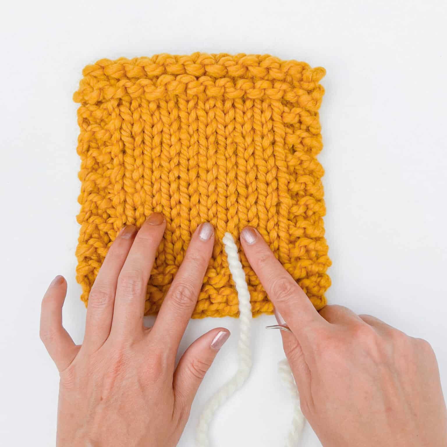 How to Weave Ends in Knitting [2 Great Ways]