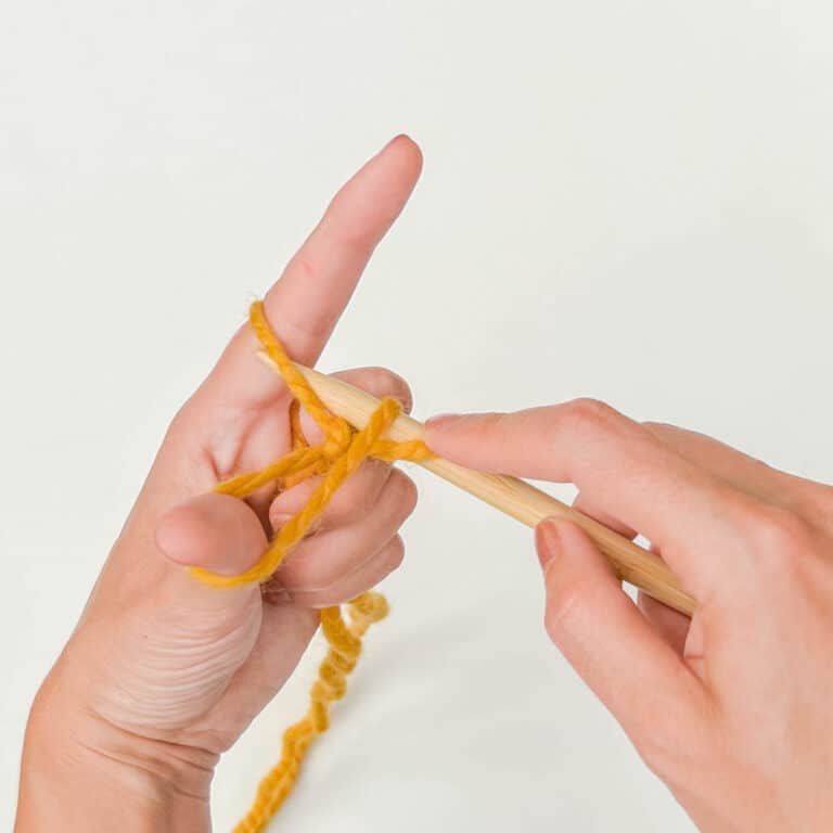 Long tail cast on knitting technique 7 easy steps 