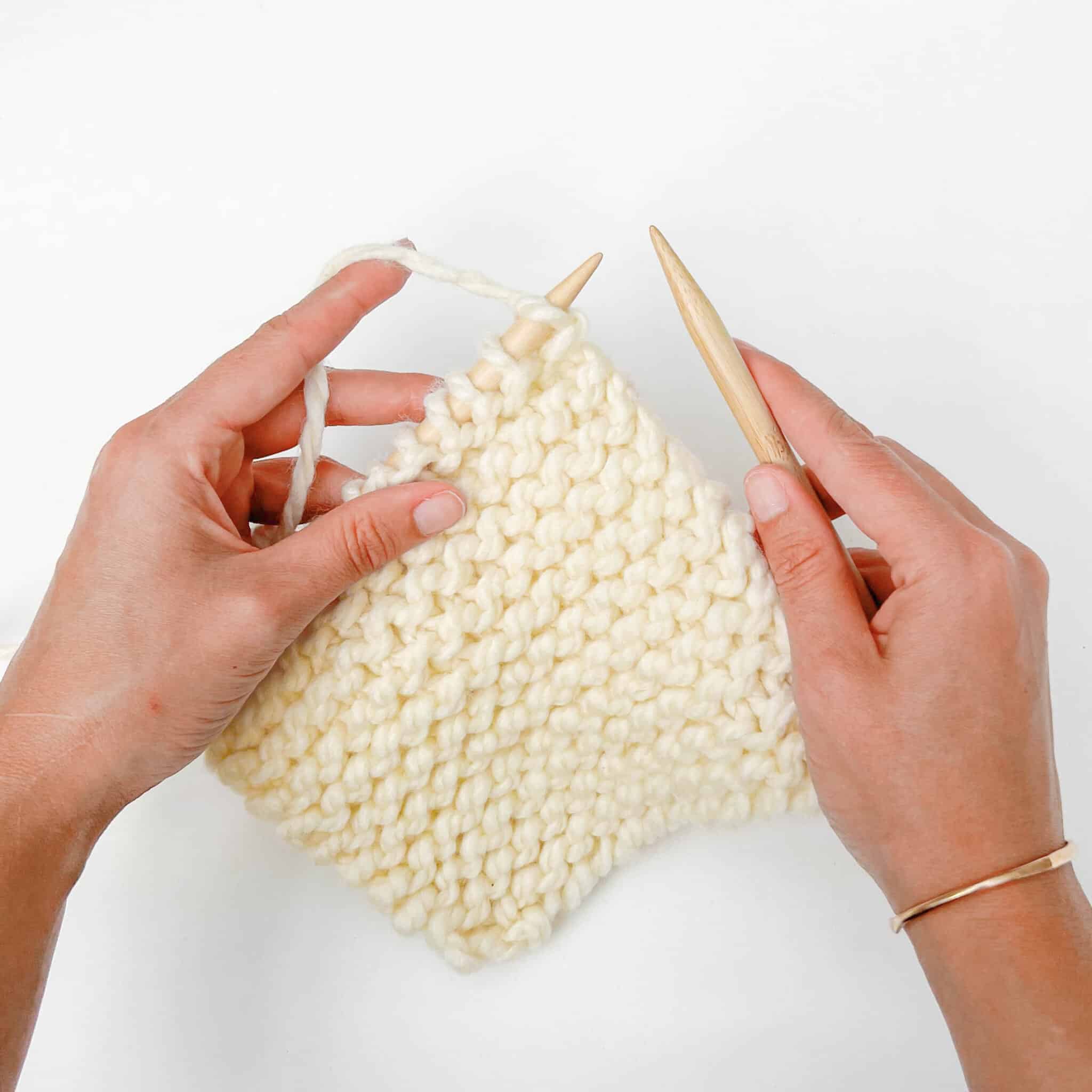 Garter Stitch [5 Easy Steps]