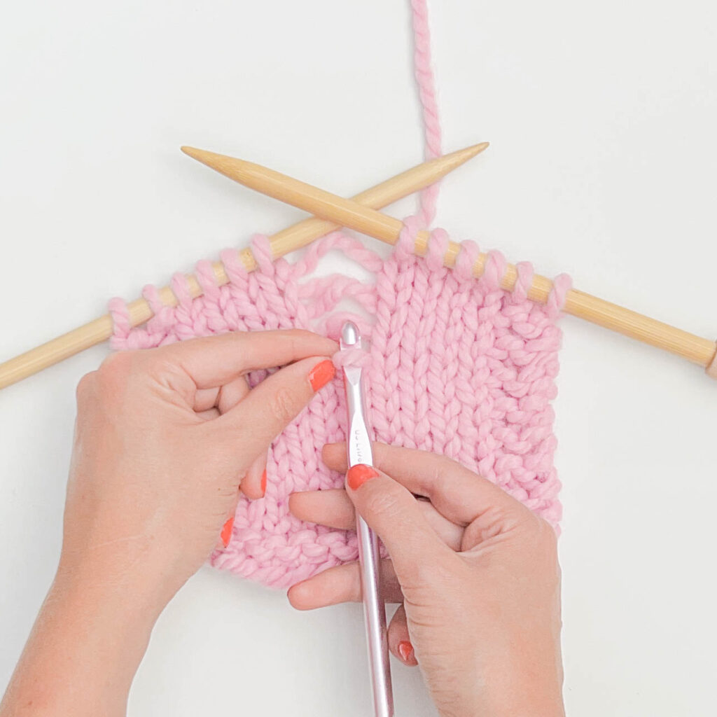 How to fix a dropped stitch - Knit Stitch Step 2