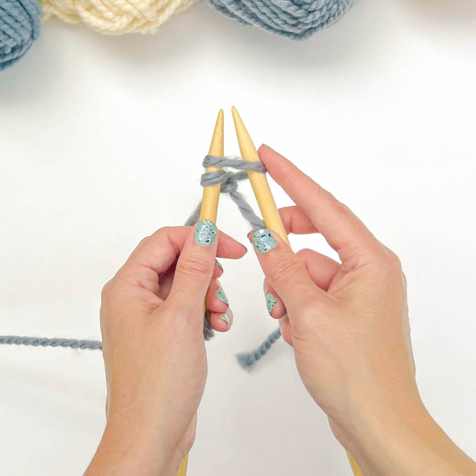 Knitted cast on for beginners 5 easy steps 