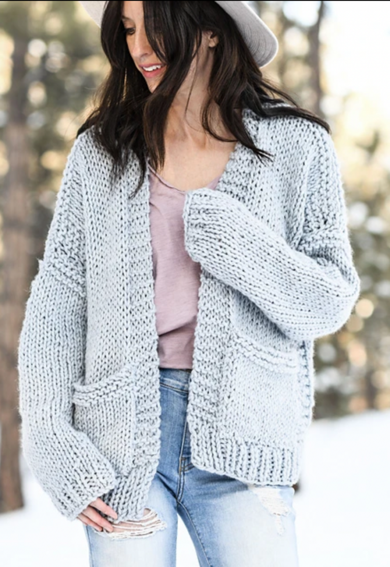 Chunky Knit Cardigan Pattern [FREE: 10 Easy Projects!]