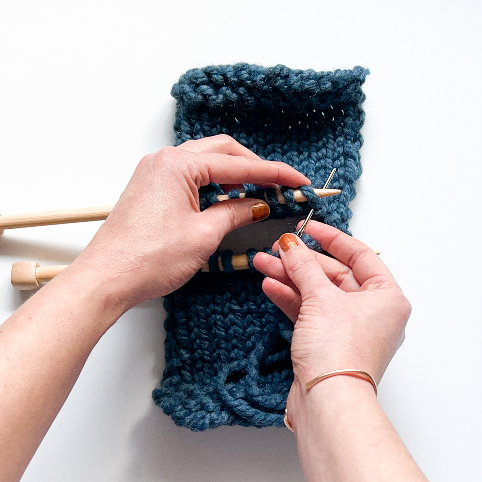 Kitchener Stitch for Invisible Seams [4 Quick Steps!]
