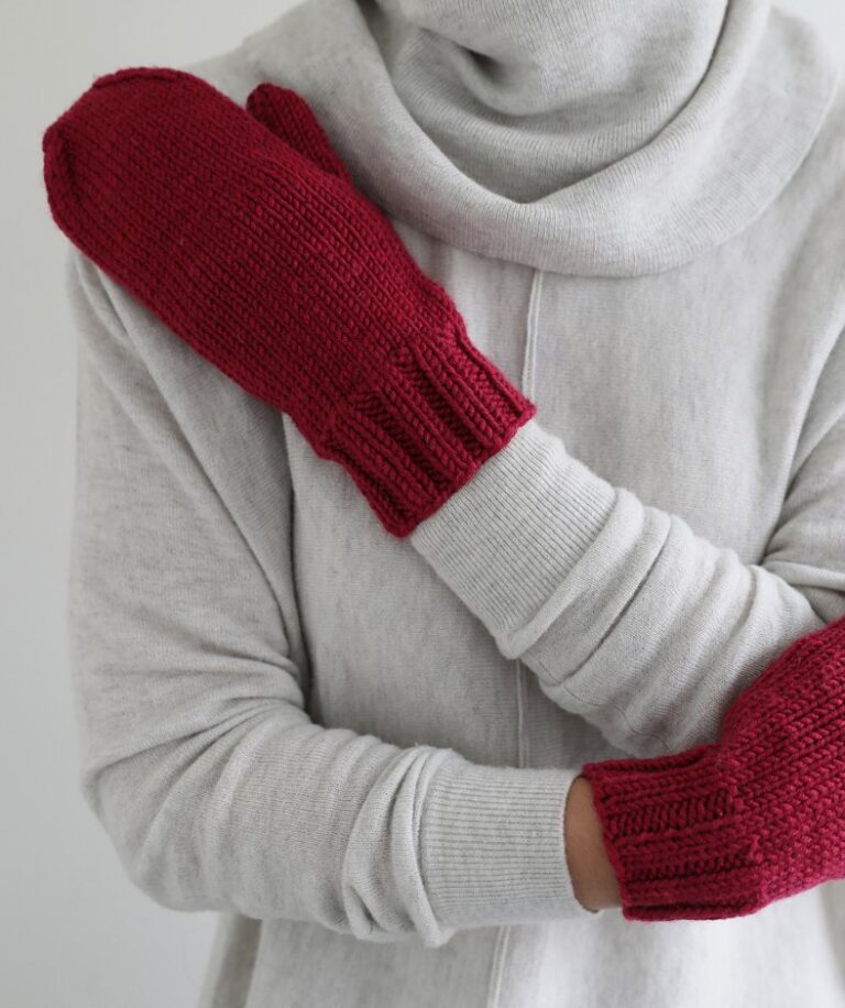 Mitten Pattern Round Up [12 Free Knitting Patterns]