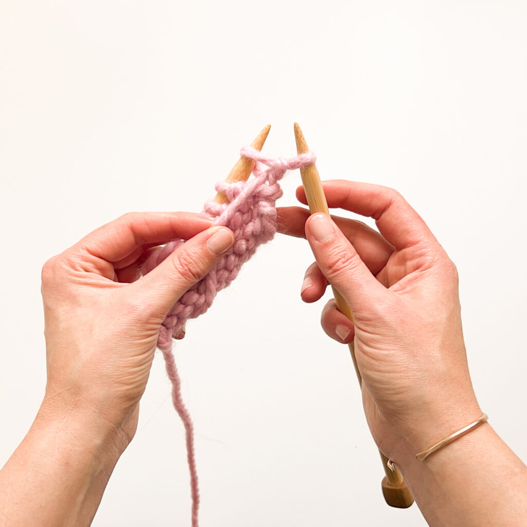 How to purl, step 3