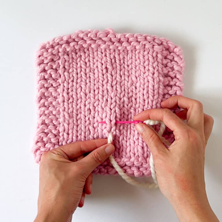 Duplicate Stitch For Beginner Knitters [5 Easy Steps]