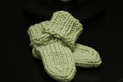 Baby Bootees: A Loom Knit Pattern