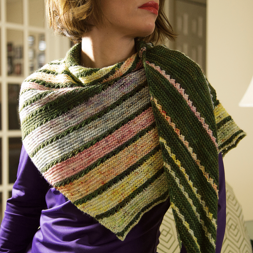 Simple and stripped free shawl knitting pattern.