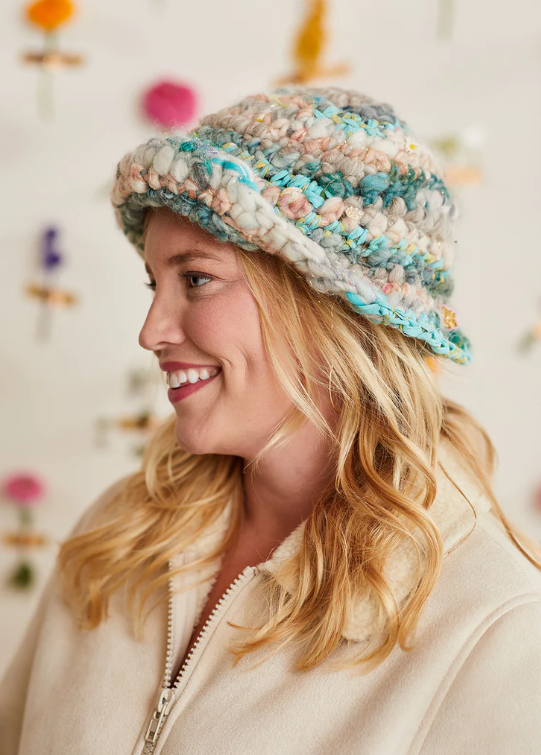 Crochet bucket hat free pattern: the Fall Bouquet Bucket Hat