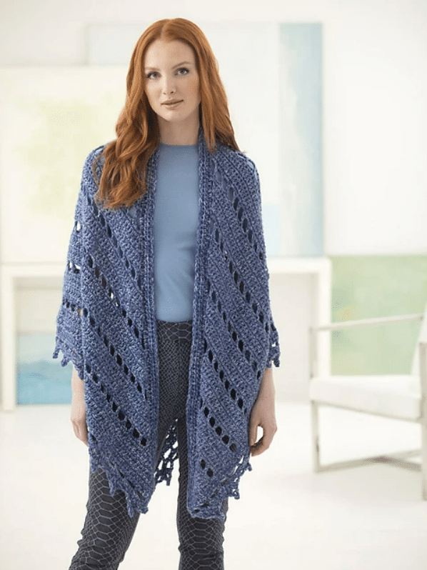 Free crochet shawl patterns: the Everyday Eyelets Shawl pattern.