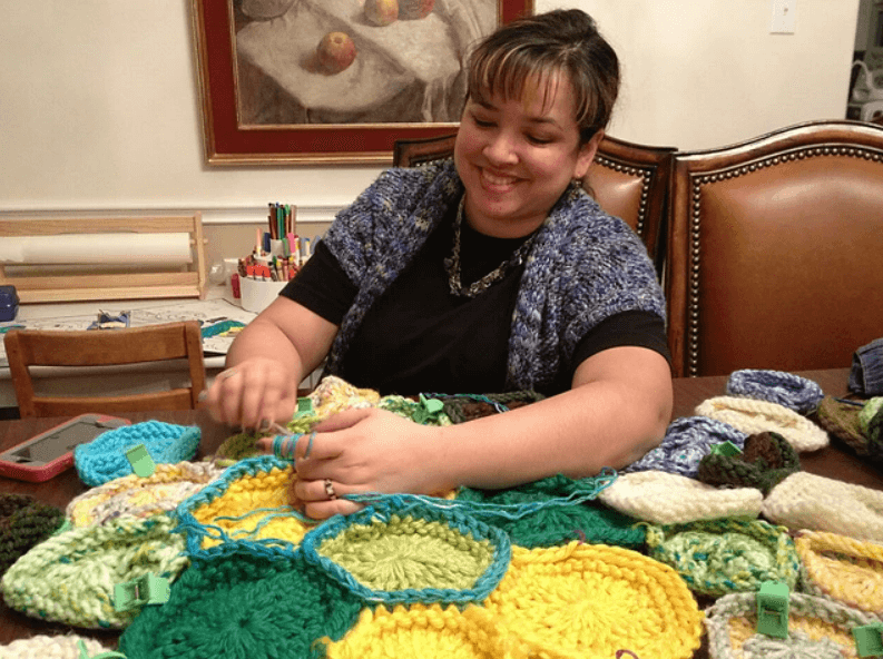  Authentic Knitting Board Flexee Regular Loom Links, for Medium  Yarn : Arts, Crafts & Sewing