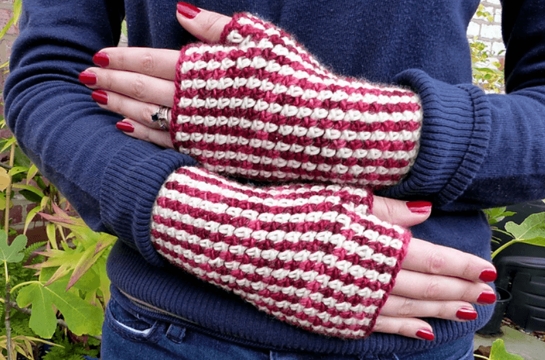 Linen Stitch Fingerless Gloves