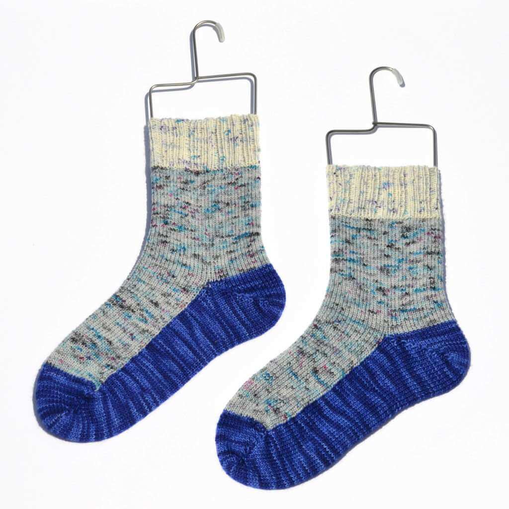 Men's Colored Sole Sock. 