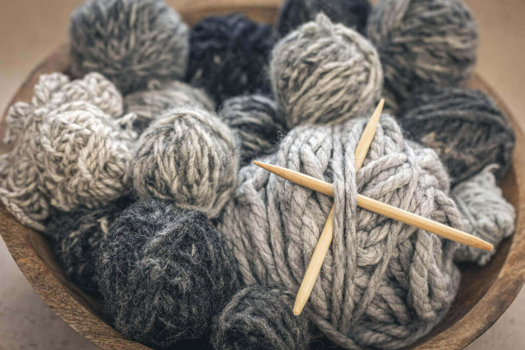 How To Knit A Hat Plus 8 Easy Techniques For Beginners Knitting