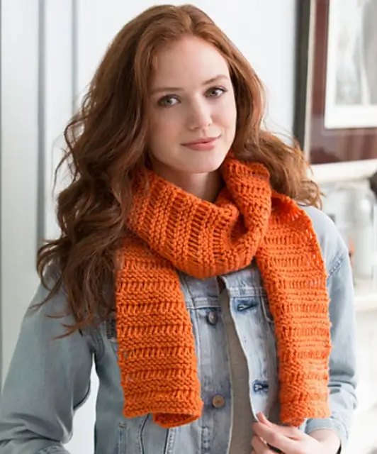 Beginner Garter Drop-Stitch Scarf