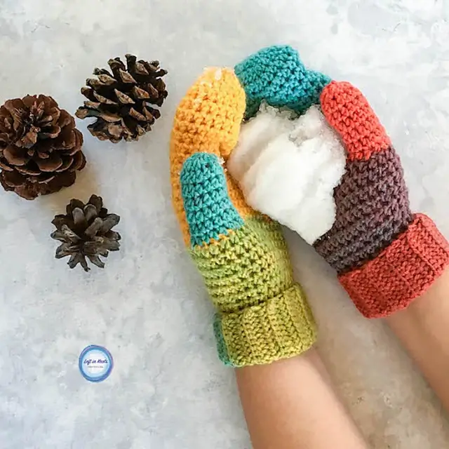 Chroma Mittens