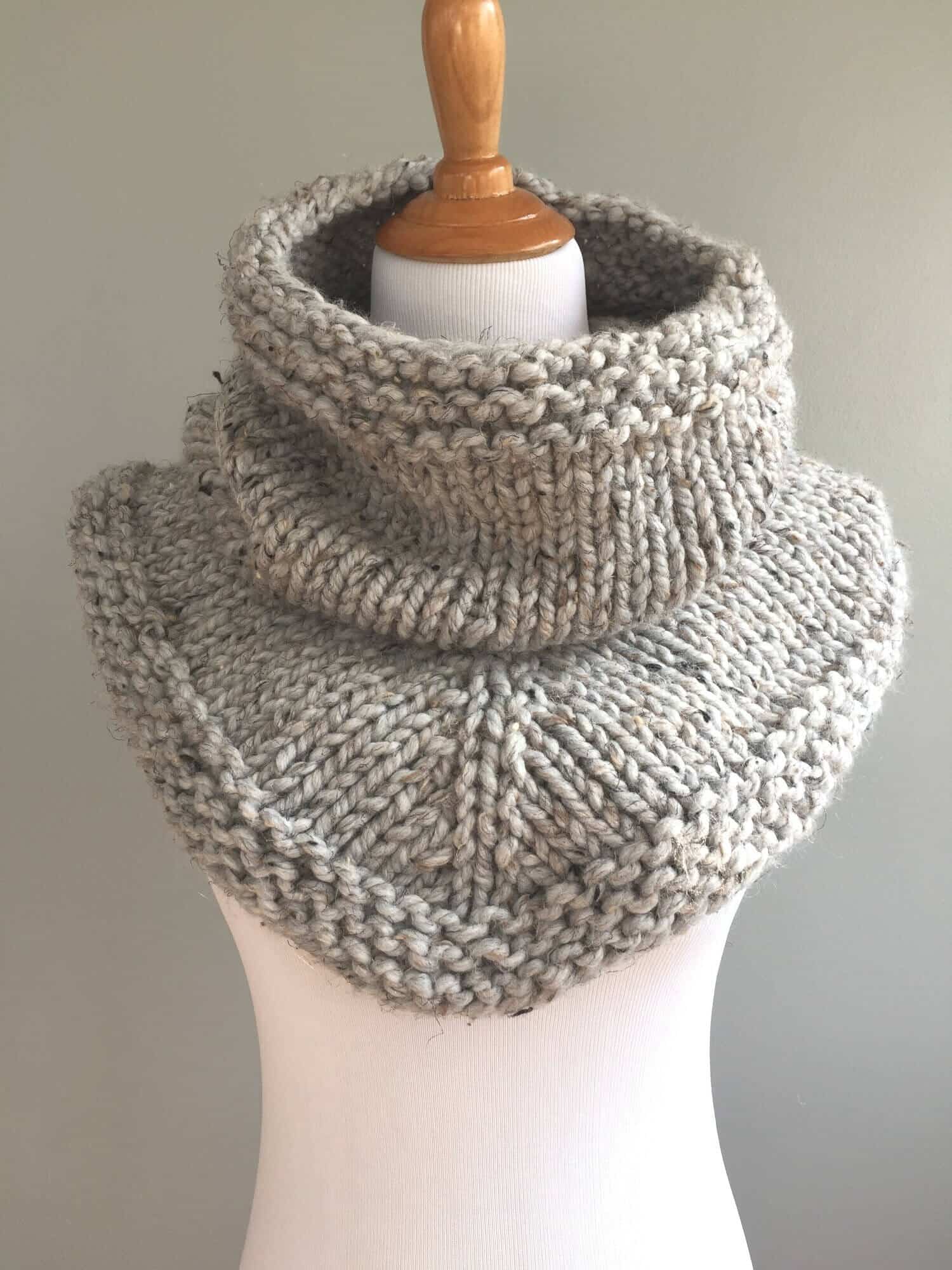 Knit Stockinette Bandana Cowl