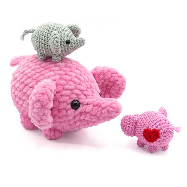 Mini Love Elephant Amigurumi