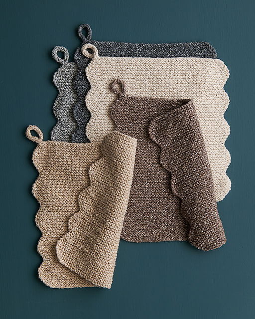 Easy Scalloped Washcloth + Hand Towels
