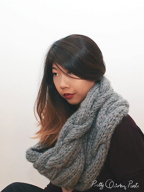 DIY Infinifty Cable Knit Scarf